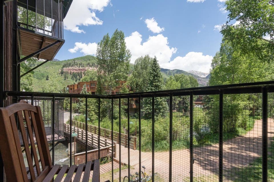 Manitou Lodge 6 by Alpine Lodging Telluride Hotel in Telluride