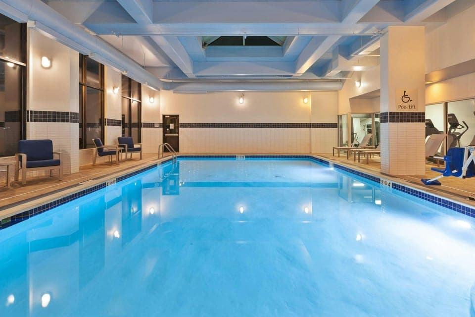 Swimming pool