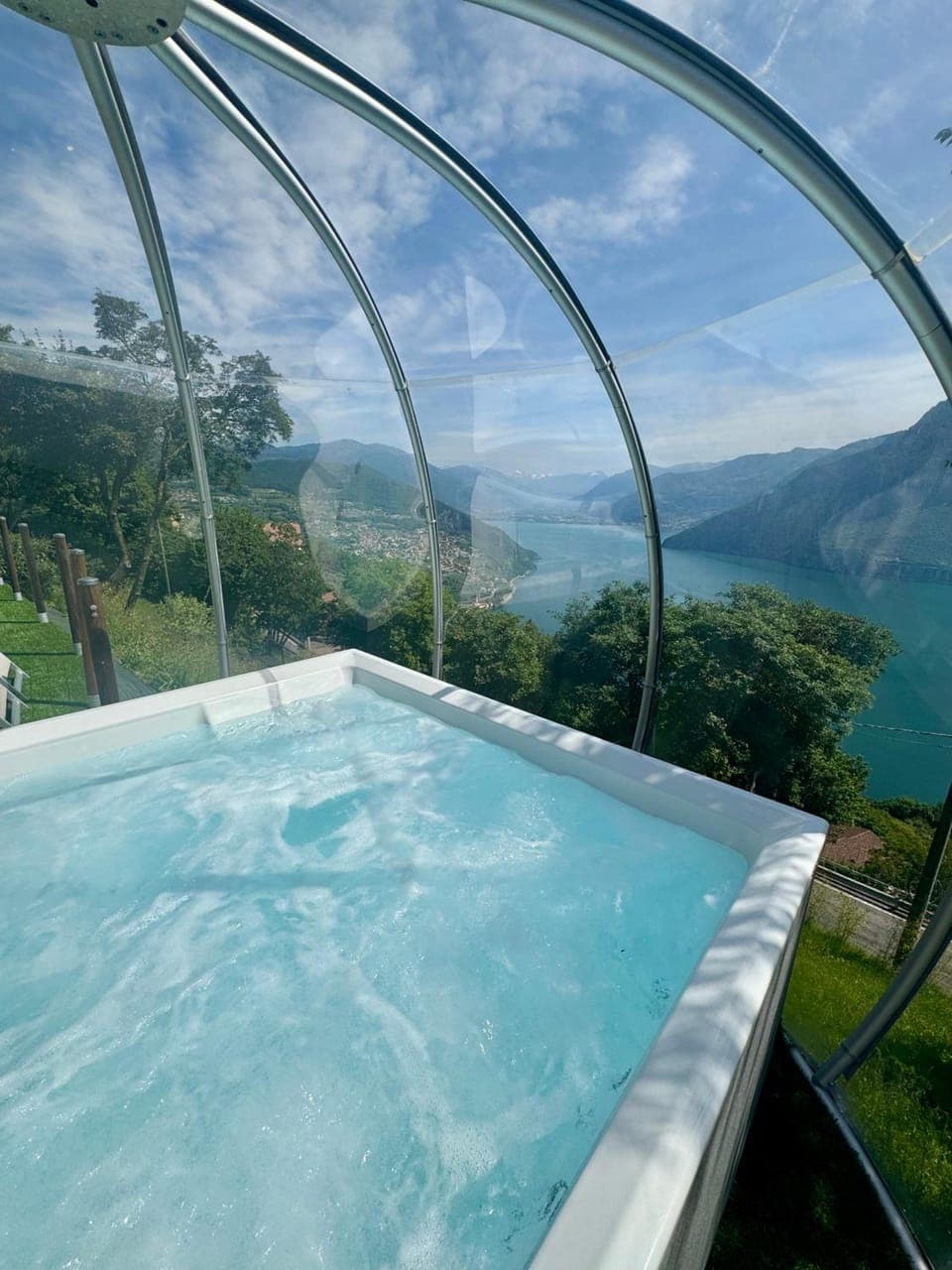Hot tub