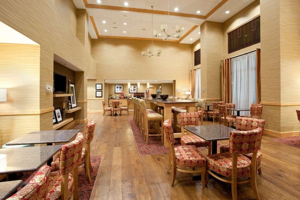 Coffee shop