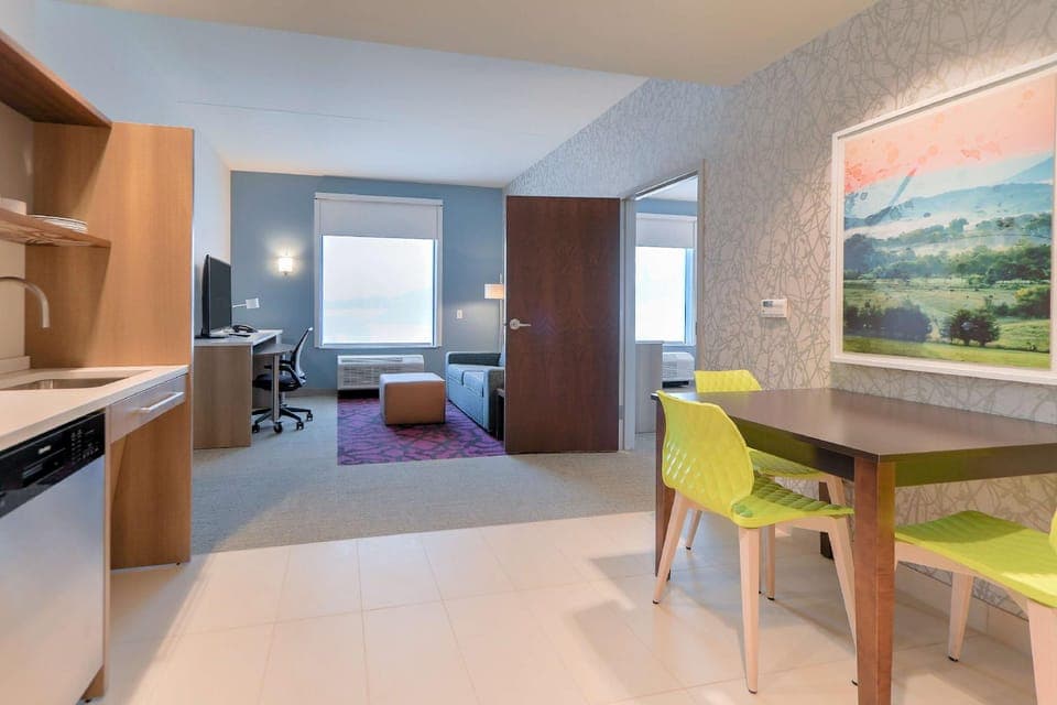 Guestroom