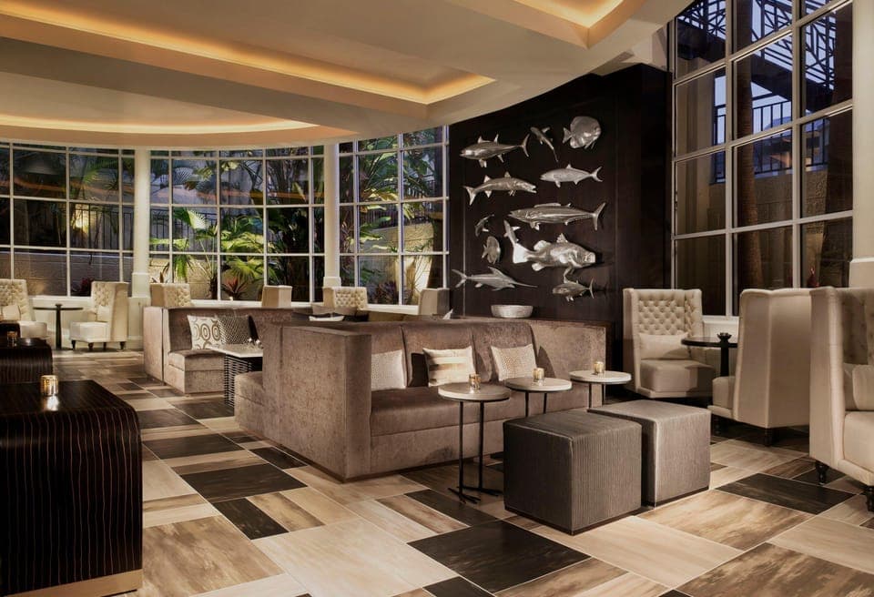 Bar/lounge