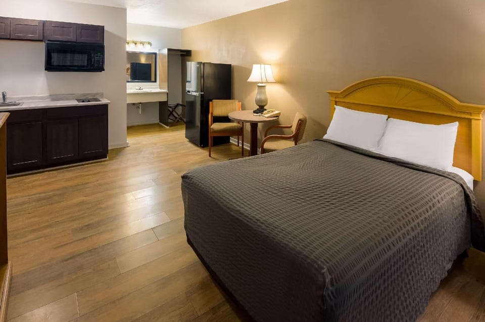 Guestroom