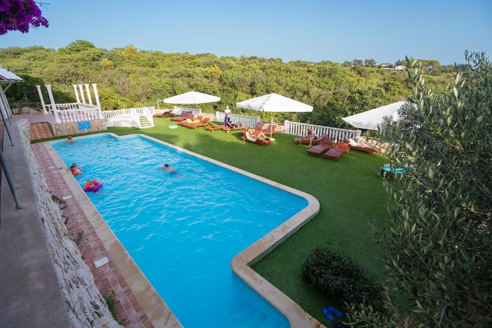 Swimming pool