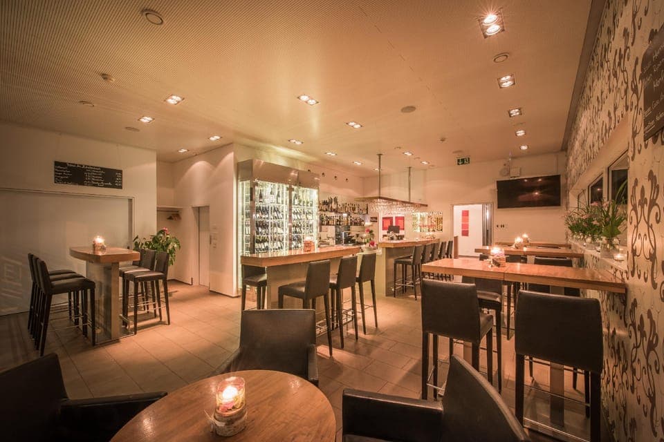 Bar/lounge