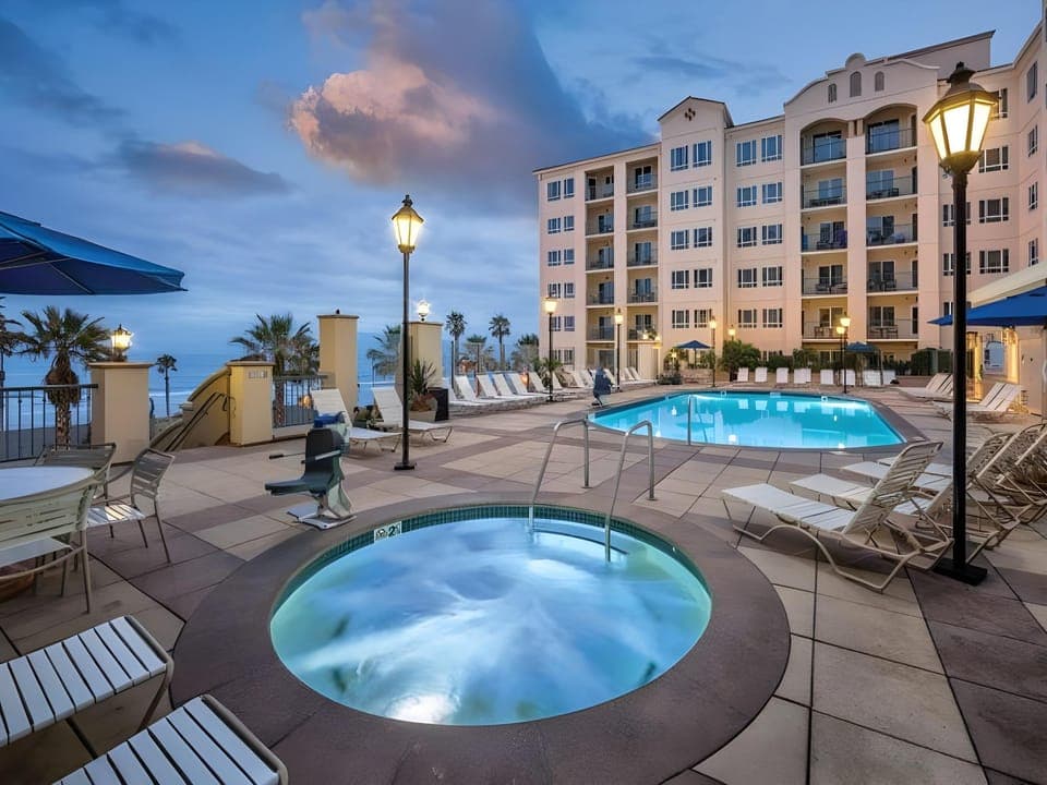 Hot tub