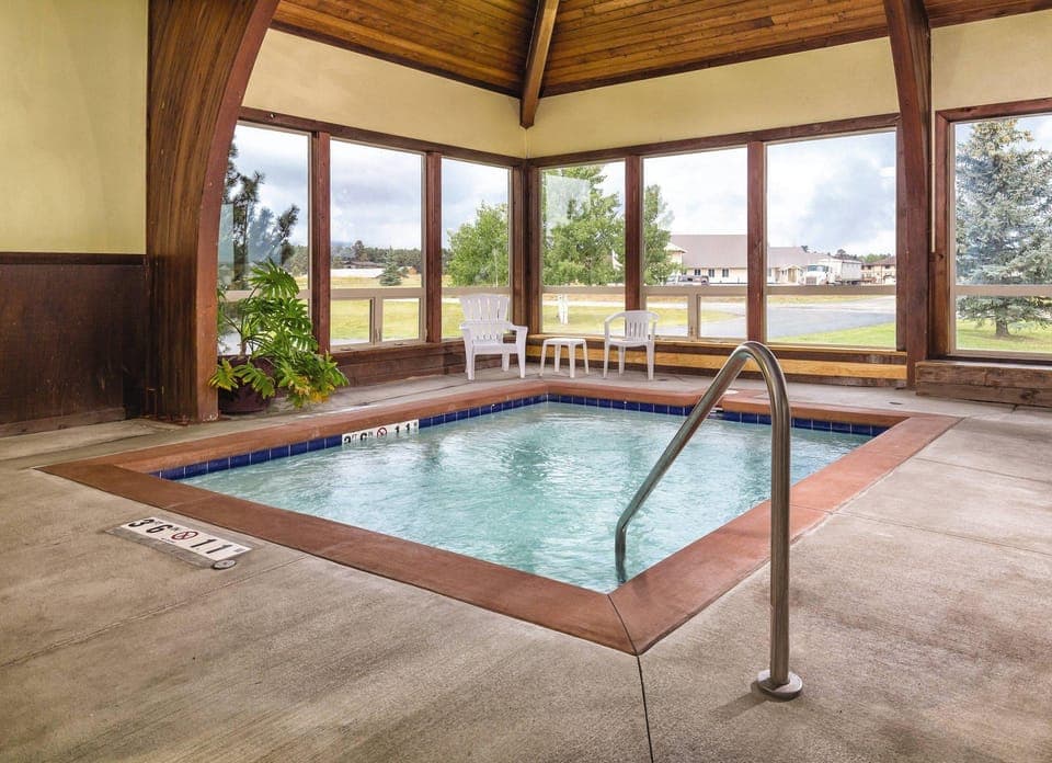 Hot tub