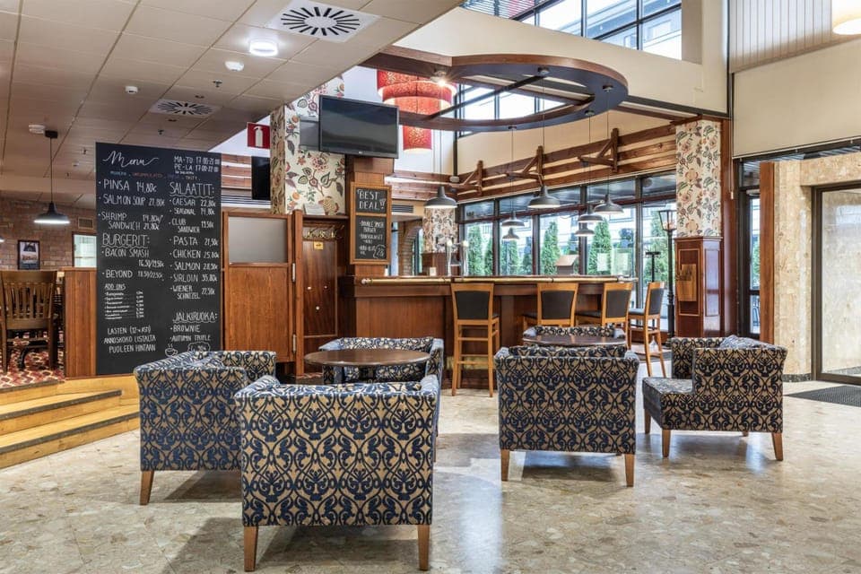 Bar/lounge