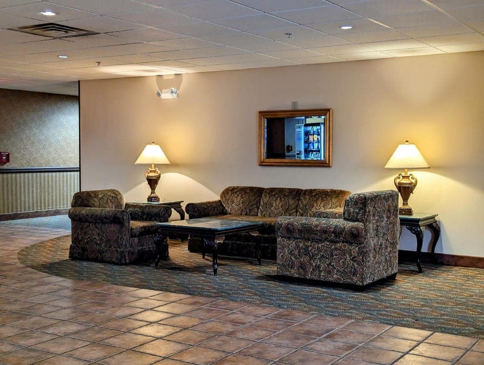 The Willowbrook Golf Hotel At Split Rock Hotel in Kidder Township