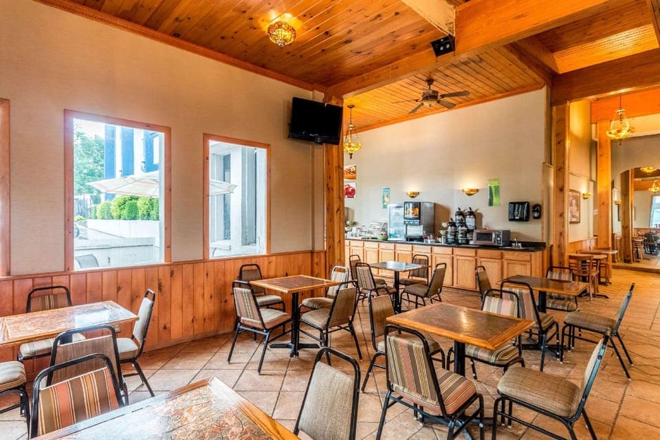 Coffee shop