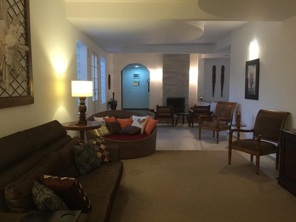 Shared lounge/TV area