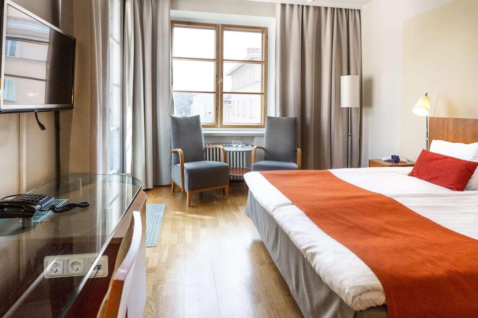 Guestroom