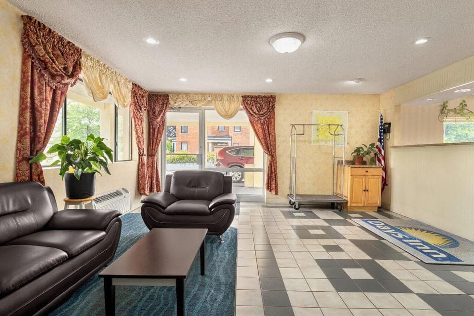 The Cayuga Inn at the Finger Lakes Hotel in Cayuga Lake