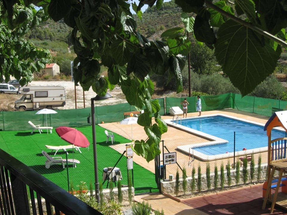 Swimming pool