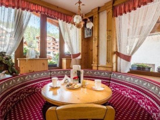 Hotel St. Raphael Hotel in Madonna di Campiglio