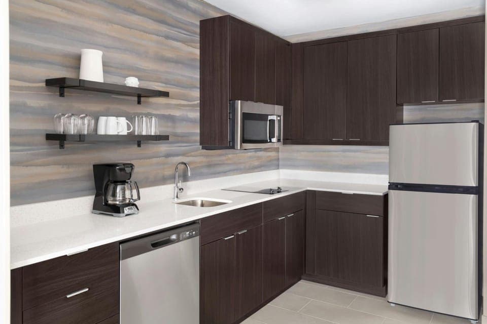 Residence Inn by Marriott Detroit Dearborn Hotel in Dearborn