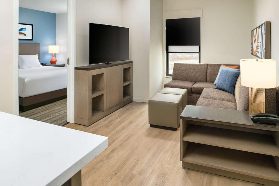 Suite room