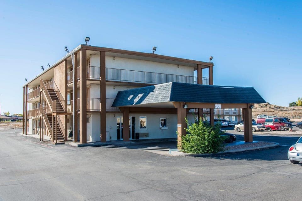 Pueblo Inn Motel in Pueblo West
