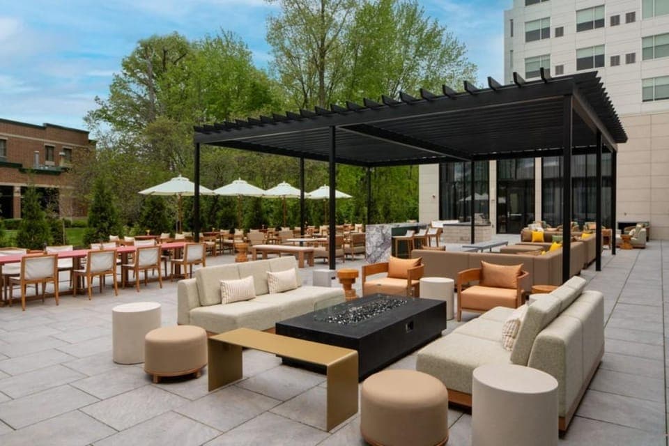 Element Indianapolis Carmel Hotel in Carmel