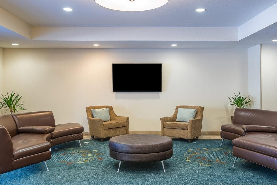 Candlewood Suites Bloomington By IHG Hotel in Bloomington