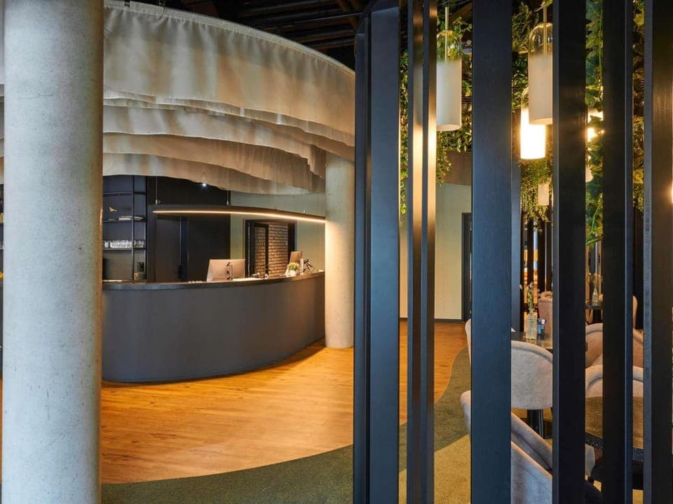 Bar/lounge