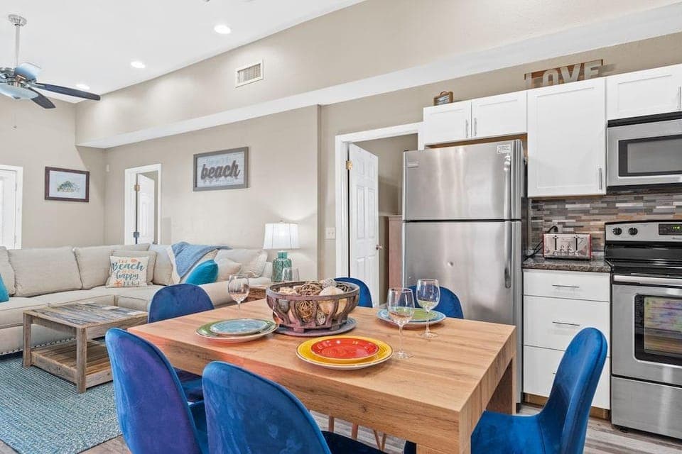 Laguna Matata By Book That Condo Hotel in Laguna Beach
