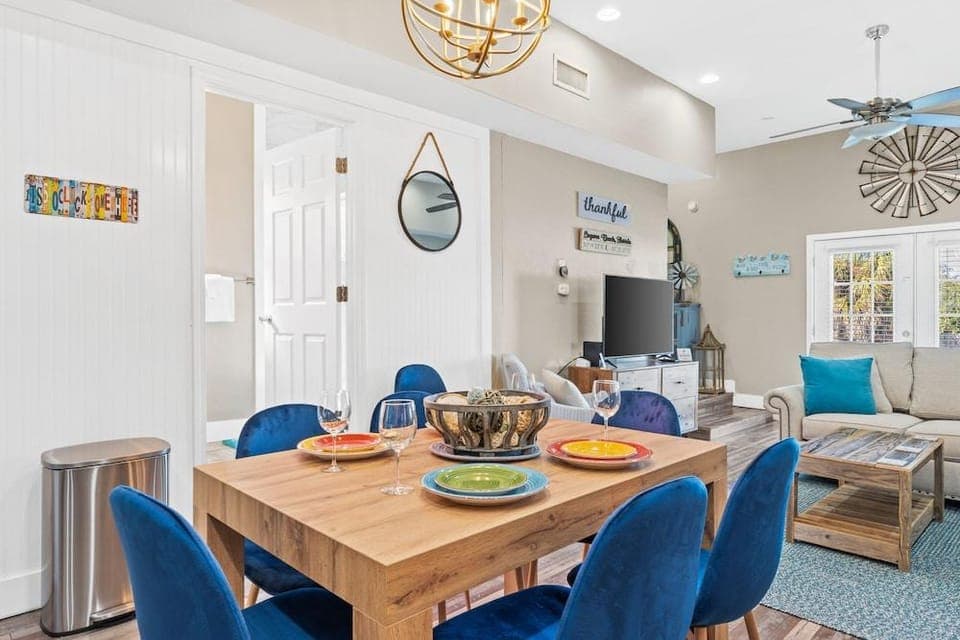 Laguna Matata By Book That Condo Hotel in Laguna Beach