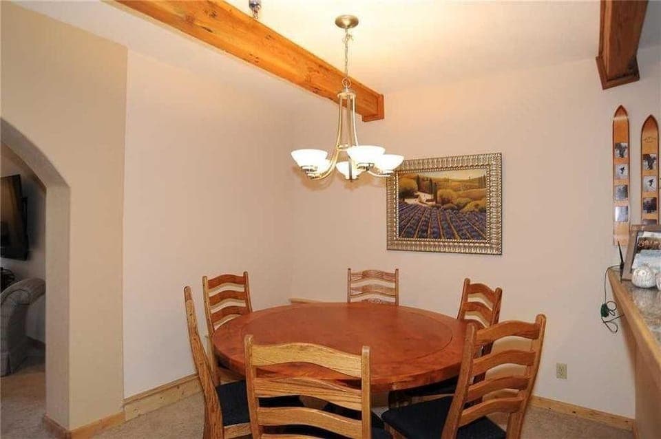 Ten Mile Suites 103 Downtown Condos with On-site Hot Tub Hotel in Breckenridge