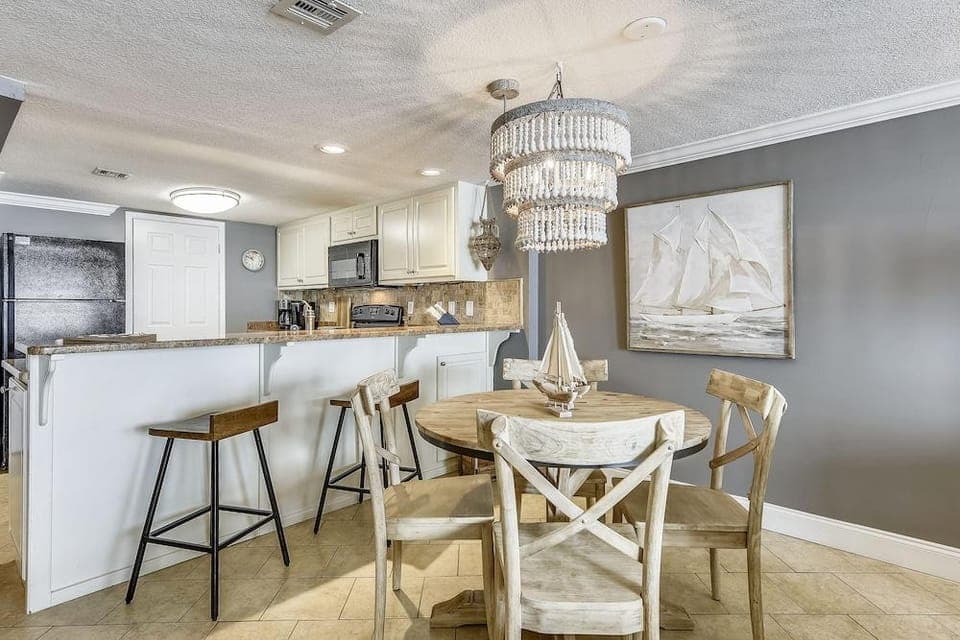 Pinnacle Port by Book That Condo Hotel in Carillon Beach