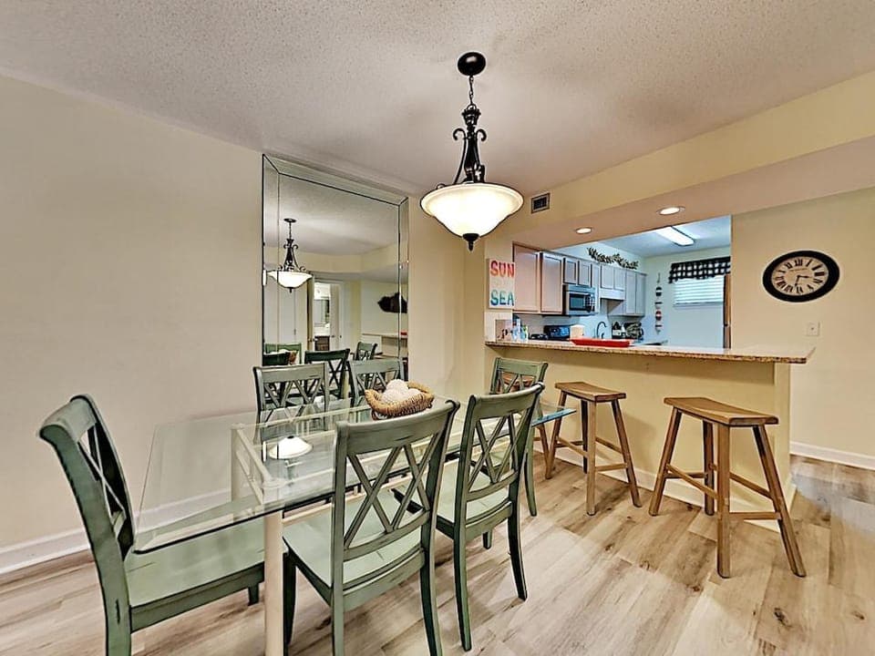 Sea Oats by Southern Vacation Rentals Hotel in Okaloosa Island