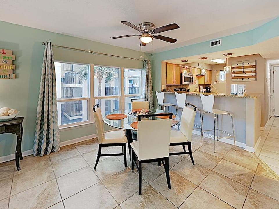 Sea Oats by Southern Vacation Rentals Hotel in Okaloosa Island