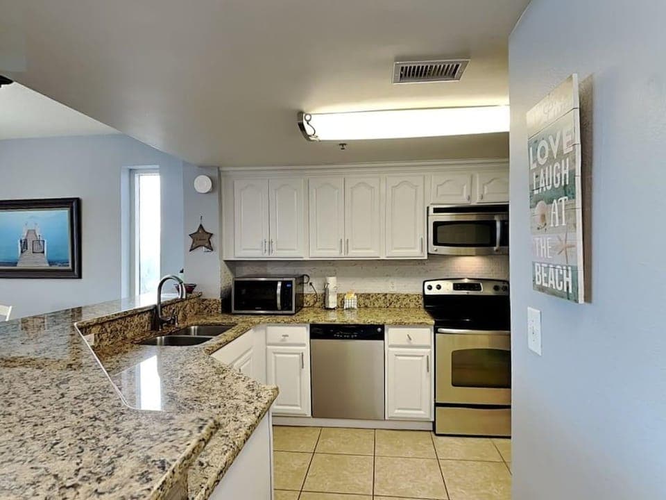 Jade East Towers by Southern Vacation Rentals Hotel in Destin