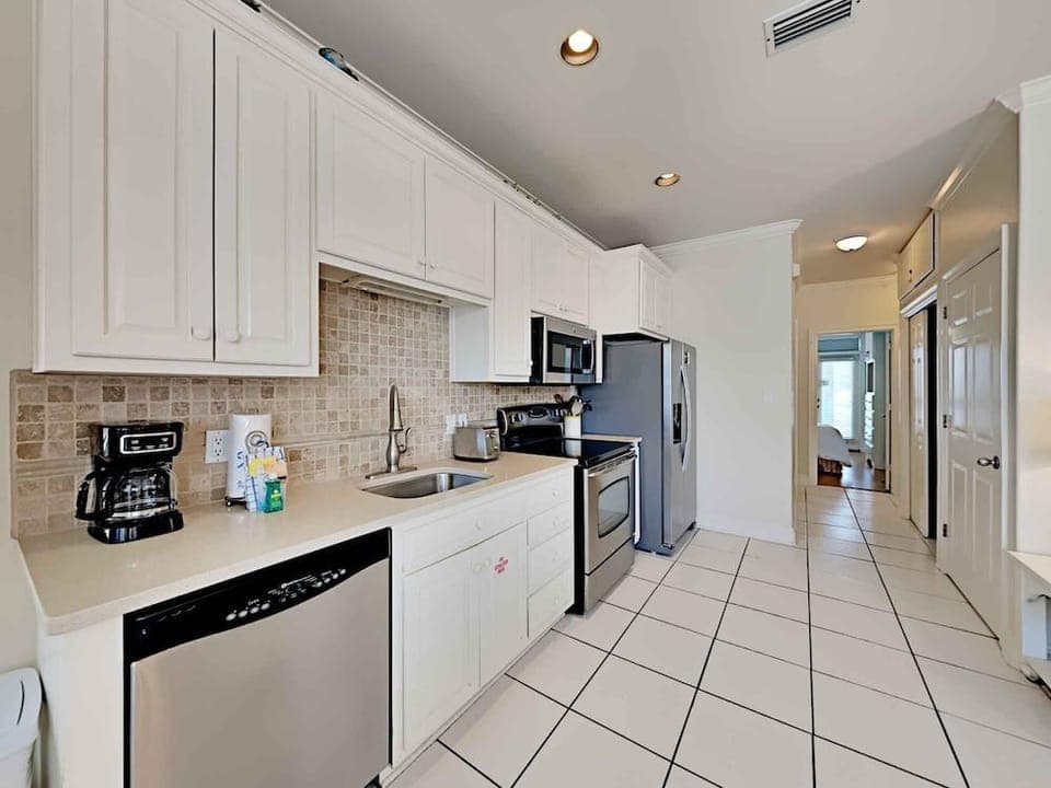 Destiny Beach Villas by Southern Vacation Rentals Hotel in Destin