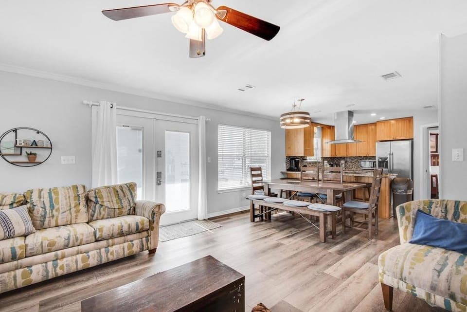 Beach House of Stress Relief Hotel in Destin