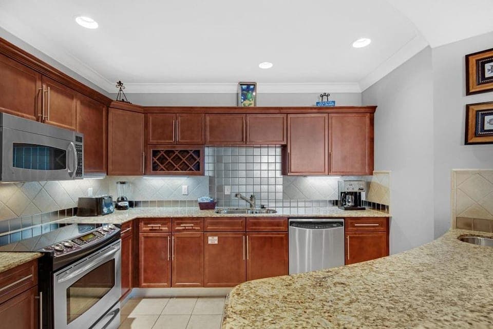 Emerald Grande W728 Hotel in Okaloosa Island