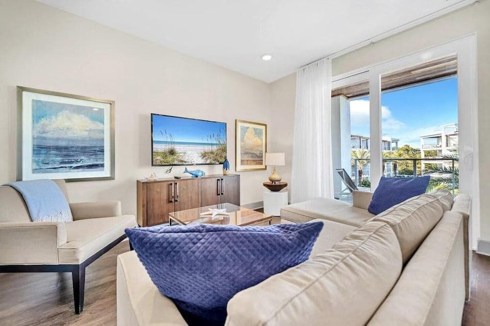 The Pointe 1-134 Hotel in Inlet Beach