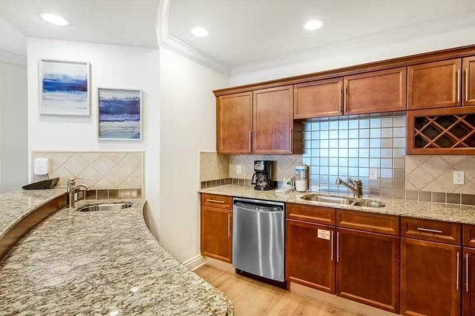 Emerald Grande W729 Hotel in Okaloosa Island