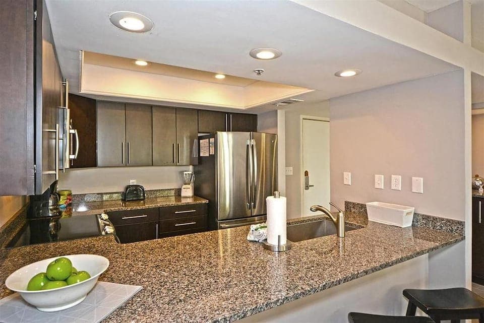 East Pass 101 Hotel in Destin
