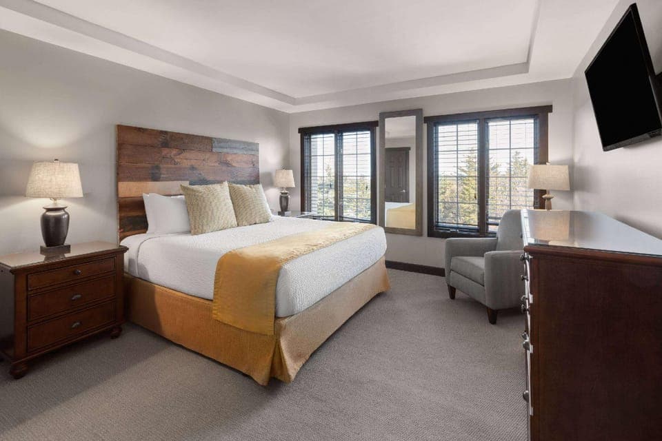 Suite room