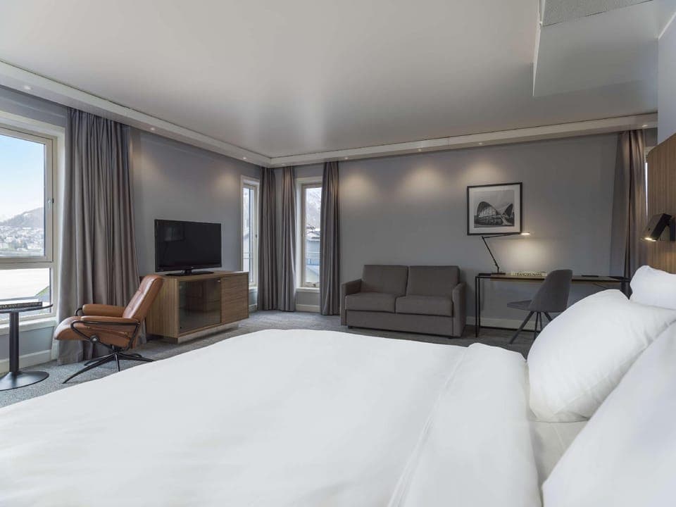 Suite room