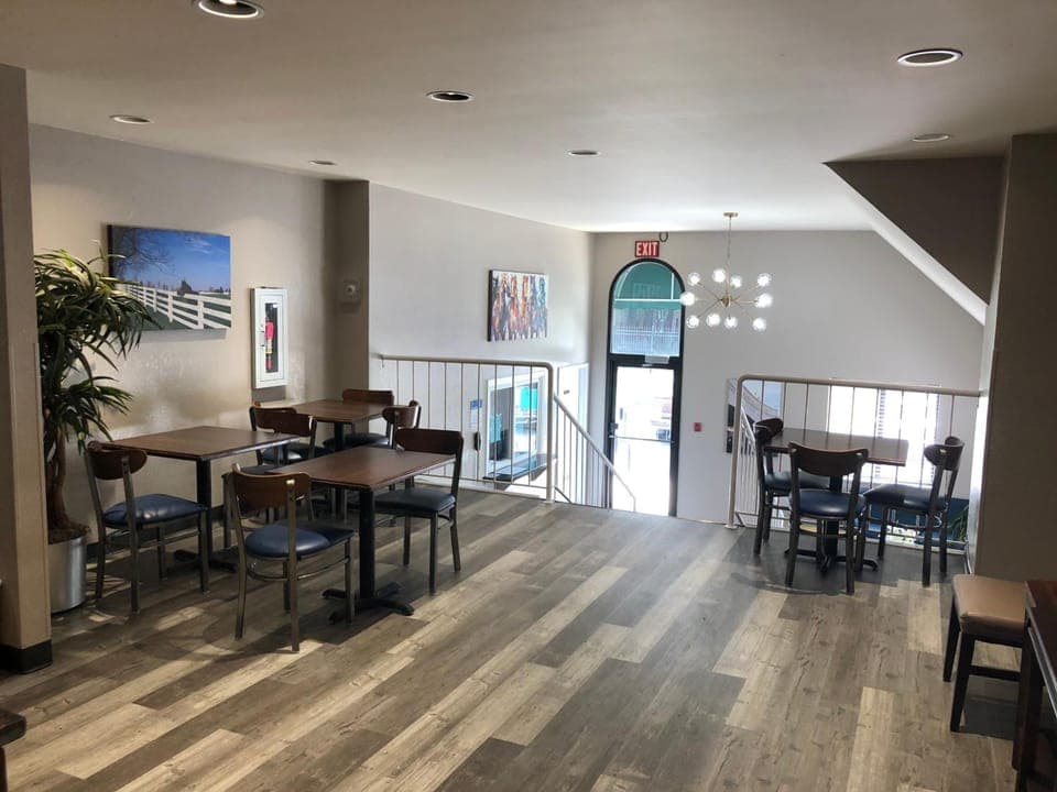 Bar/lounge