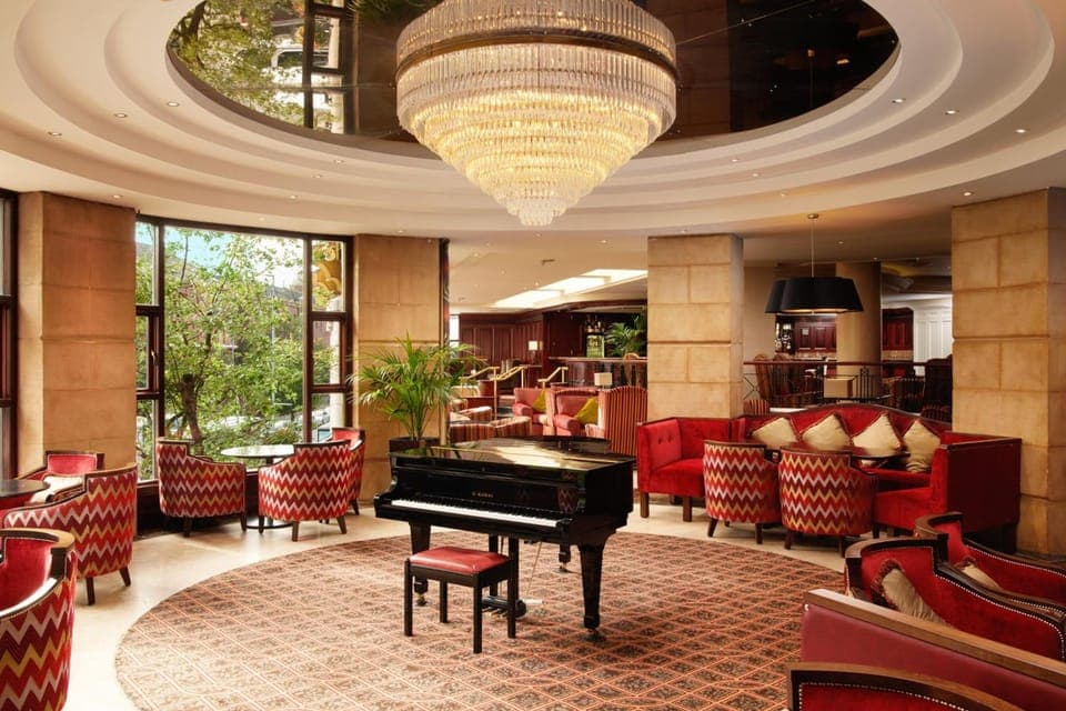 Bar/lounge