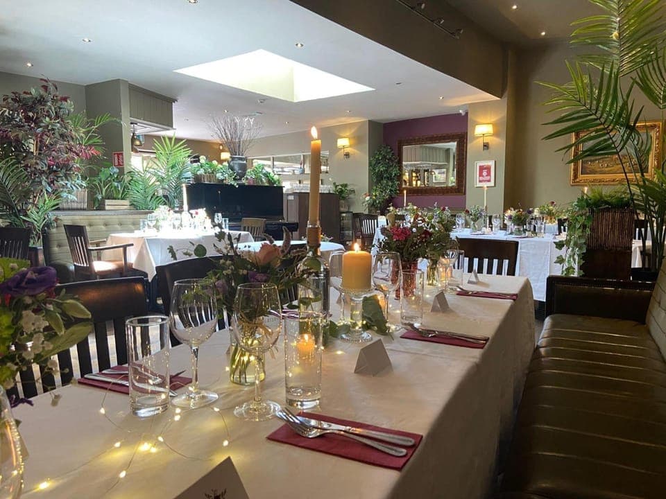 Banquet hall