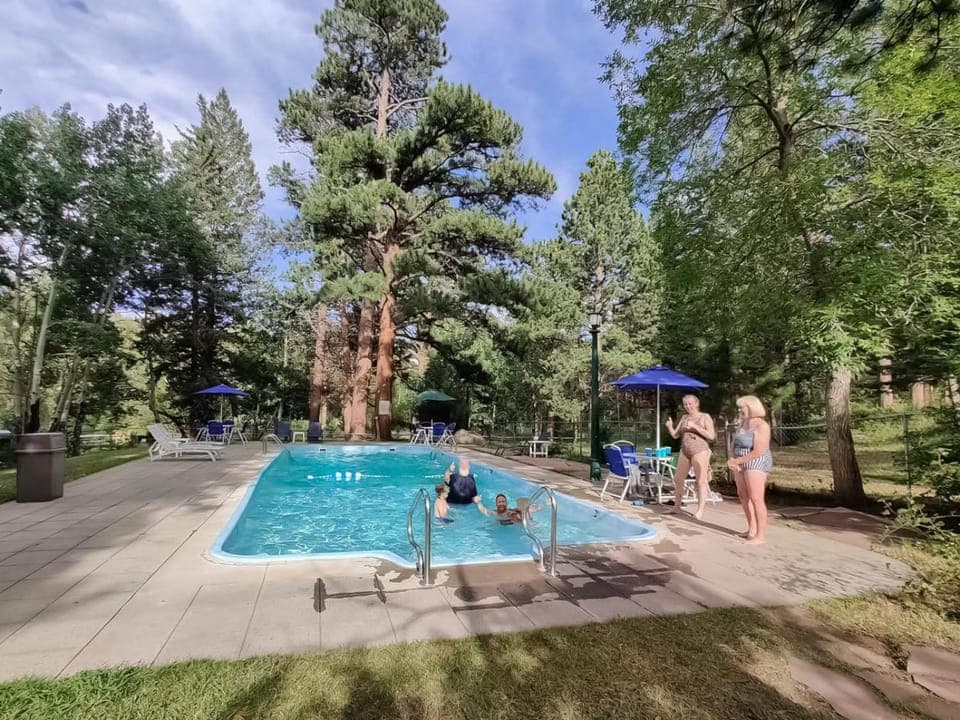 Nicky's Resort Resort in Estes Park