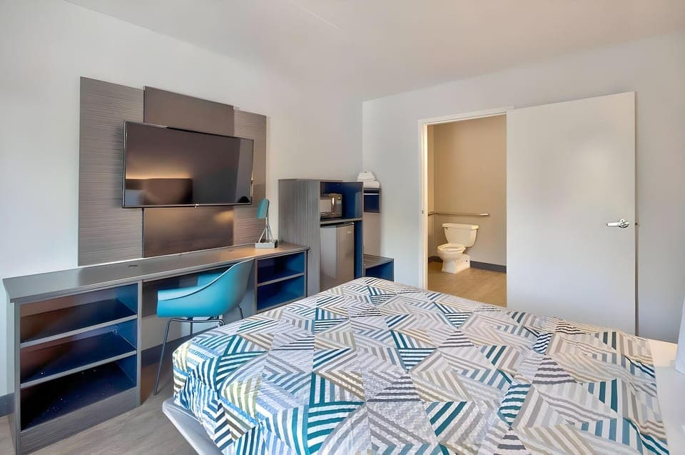 Guestroom
