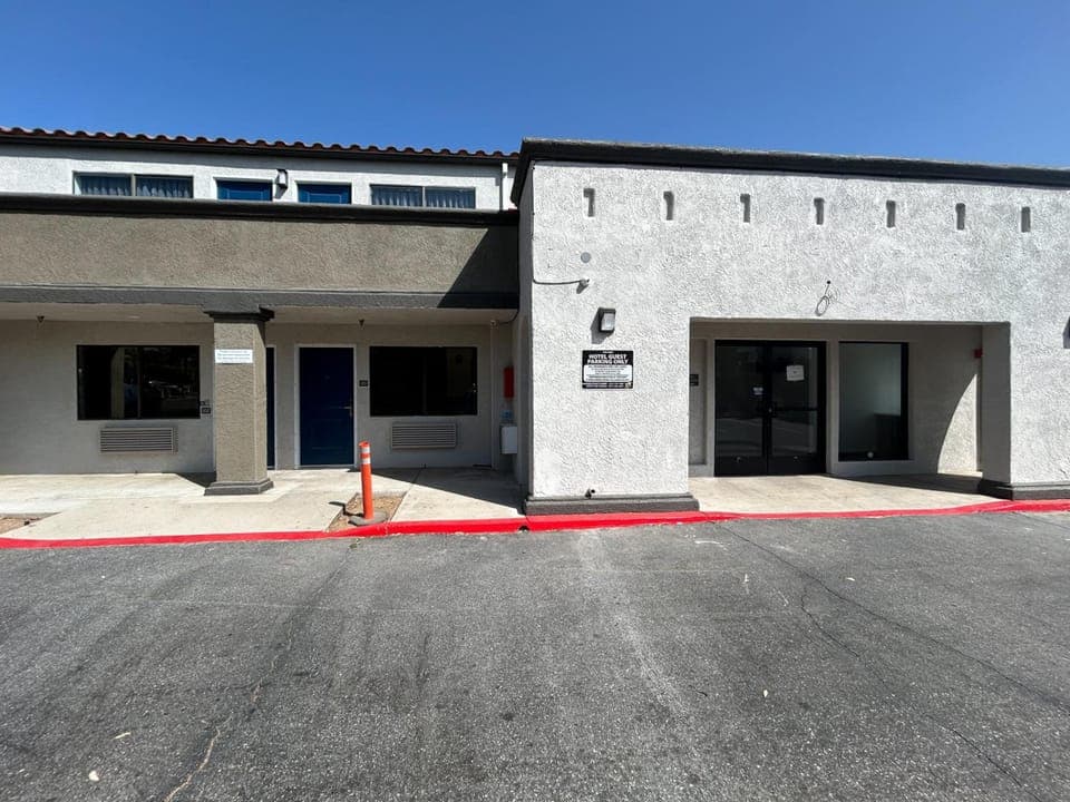 Studio 6  Lake Elsinore, CA Hotel in Lake Elsinore