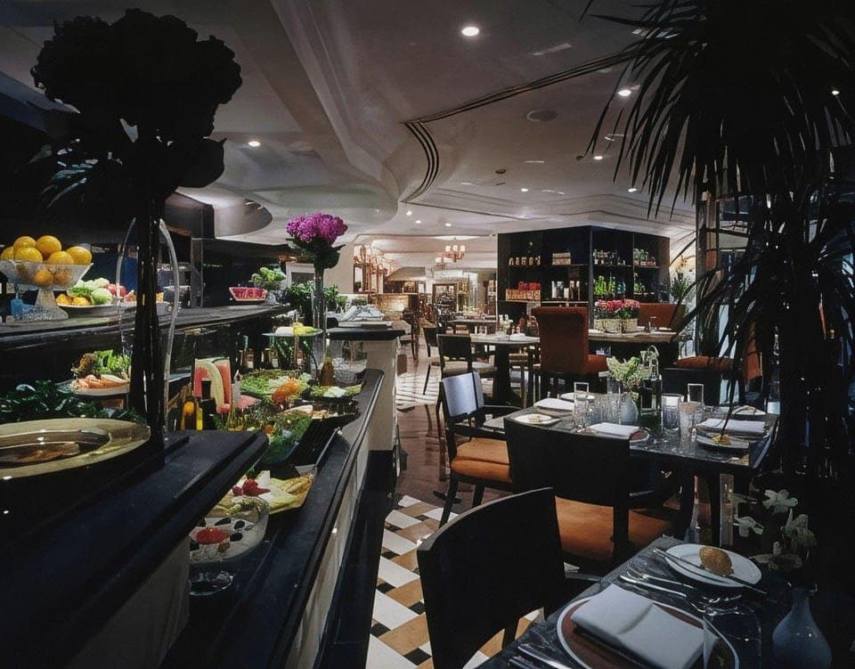 Sheraton Khalidiya Hotel Hotel in Abu Dhabi