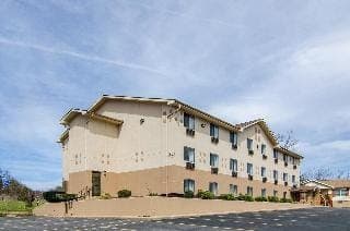 Super 8 Williamsport Hotel in Montoursville