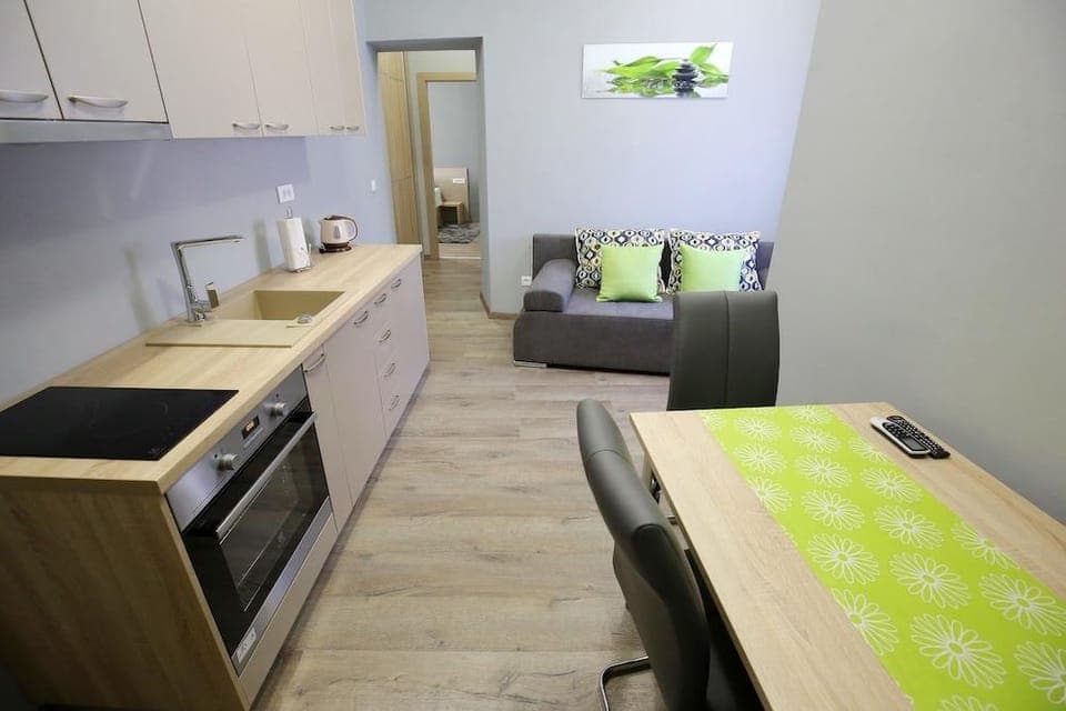 Central Apartments - Hotel & Central Point - Bistro Hotel in Zadar