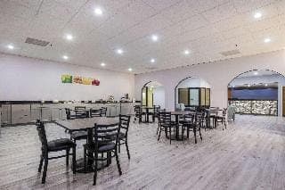FairBridge Inn Express at Windsor Oaks Hotel in Indiana